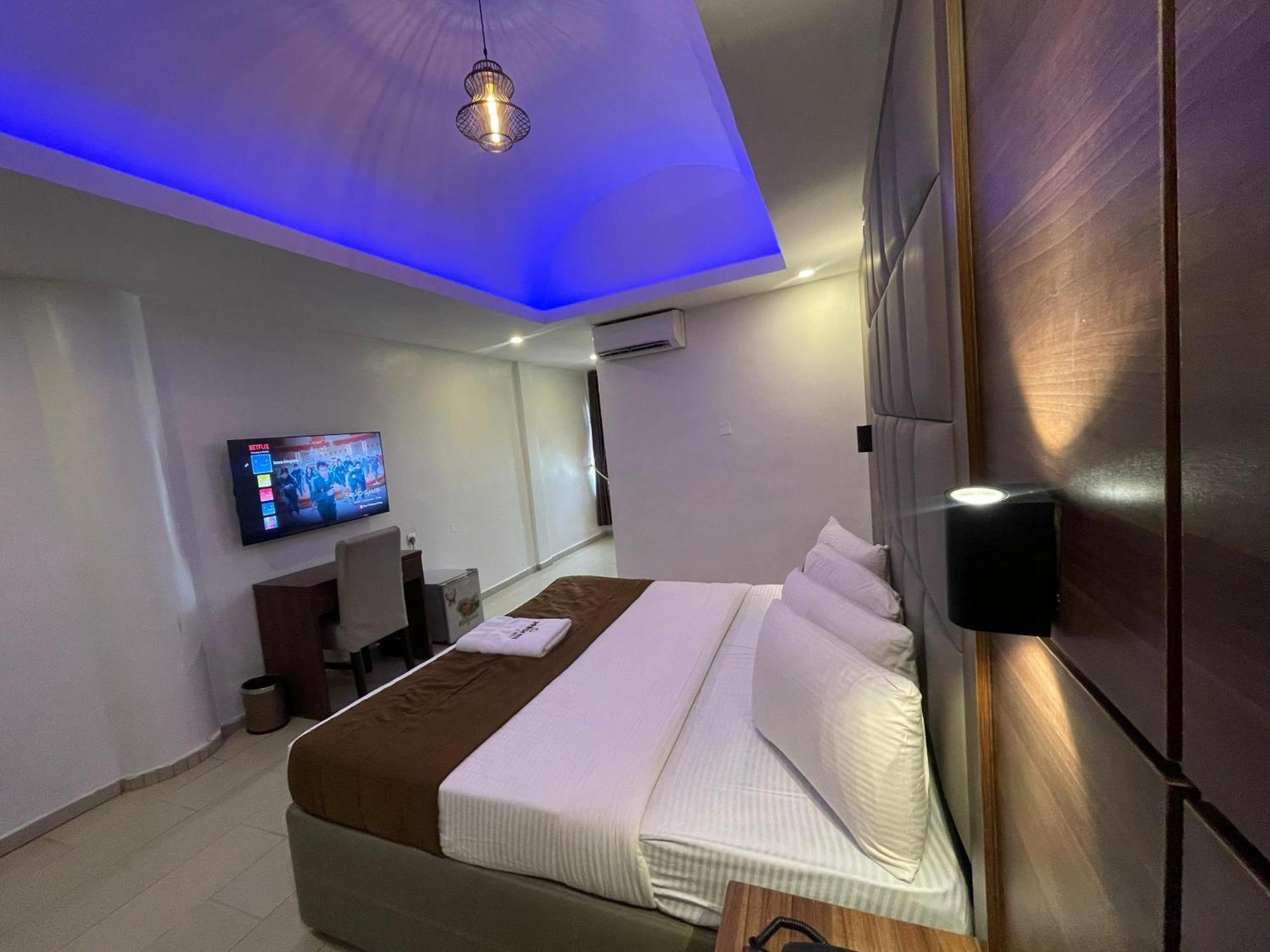 Presken Hotels Alade Avenue Ikeja Kültér fotó